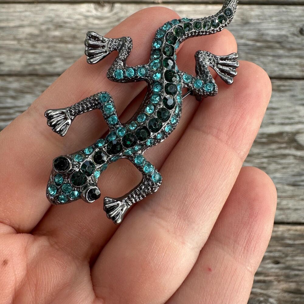 Vintage Jewelry Rhinestone Blue Lizard Gecko Brooch Pin